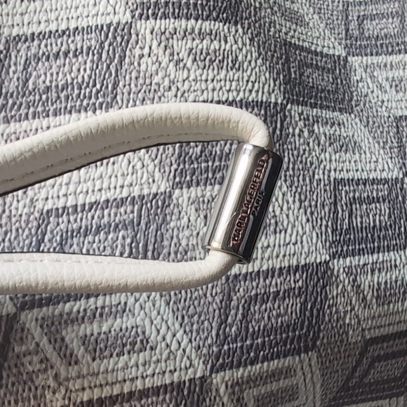 Karl Lagerfeld Paris Adele Crossbody Bucket - Picture 3 of 7